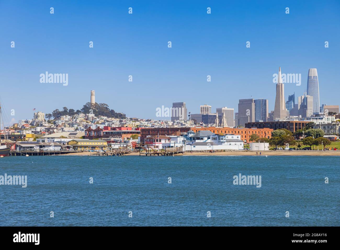 Vista soleggiata del San Francisco Maritime National Historical Park in California Foto Stock