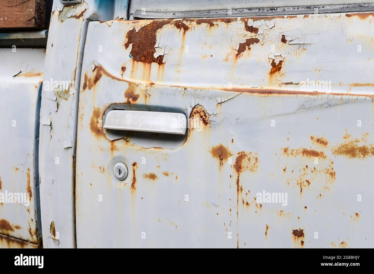 Maniglia della porta della vecchia auto Foto Stock