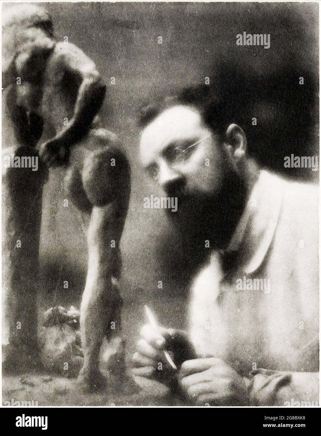 Vecchia foto / ritratto dell'artista famoso in tutto il mondo, Henri Matisse scultura Foto Stock