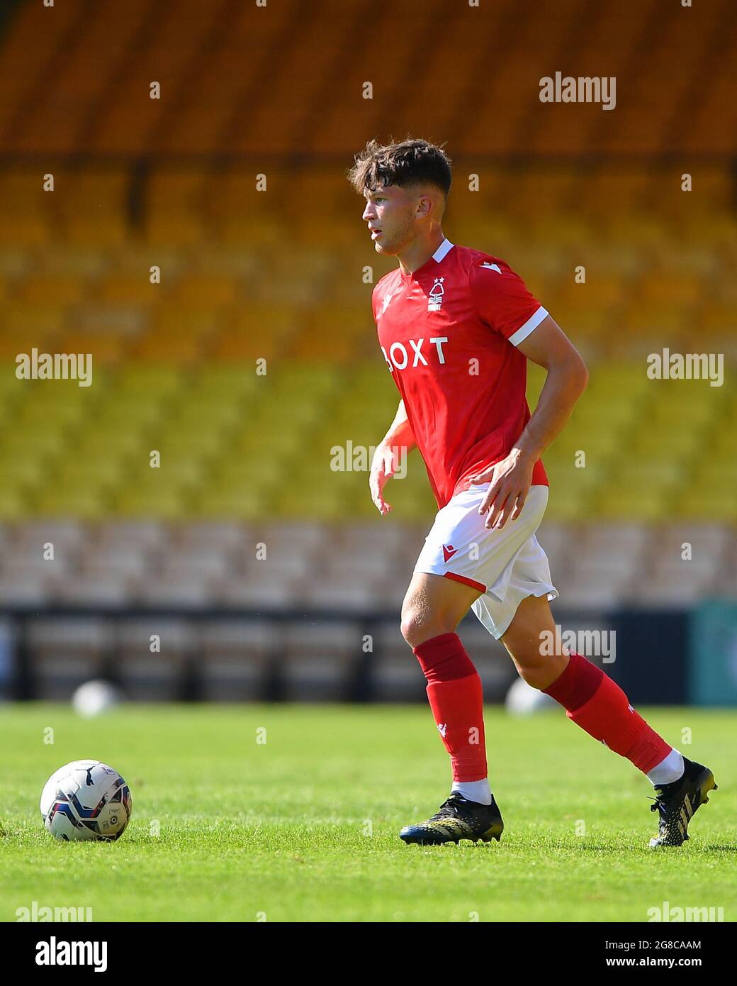 BURSLEM, REGNO UNITO. 17 LUGLIO Josh Barnes di Nottingham Forest in azione durante la partita pre-stagione amichevole tra Port vale e Nottingham Forest a vale Park, Burslem Sabato 17 luglio 2021. (Credit: Jon Hobley | MI News) Foto Stock