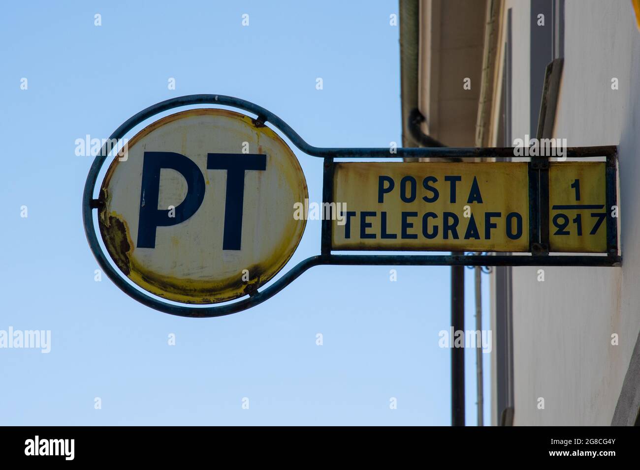vecchio segno metallo ufficio postale italiano Foto Stock