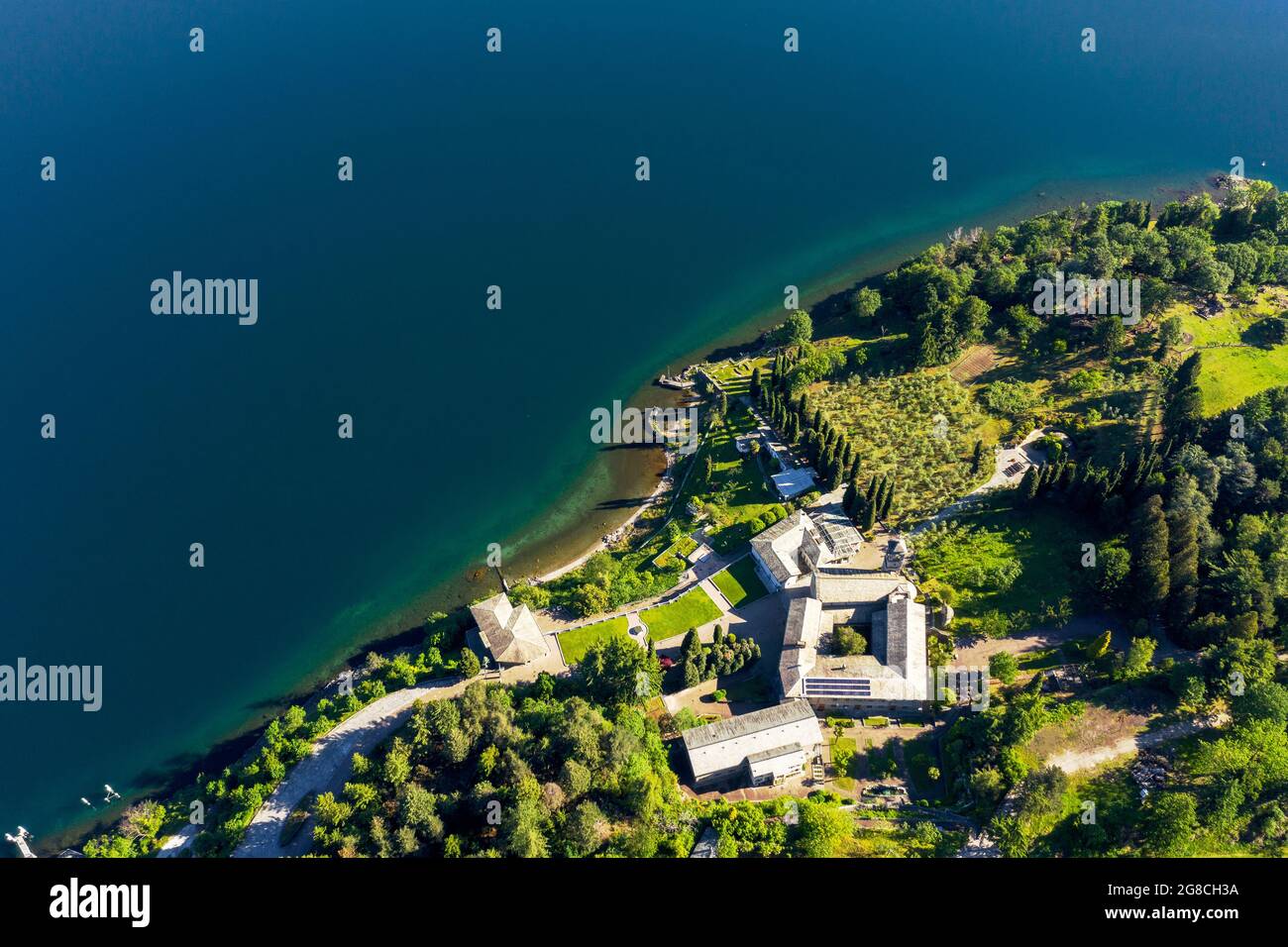 Abbazia di Piona, San Nicola, Lago di Como (IT), Priorato, Panoramica aerea Foto Stock