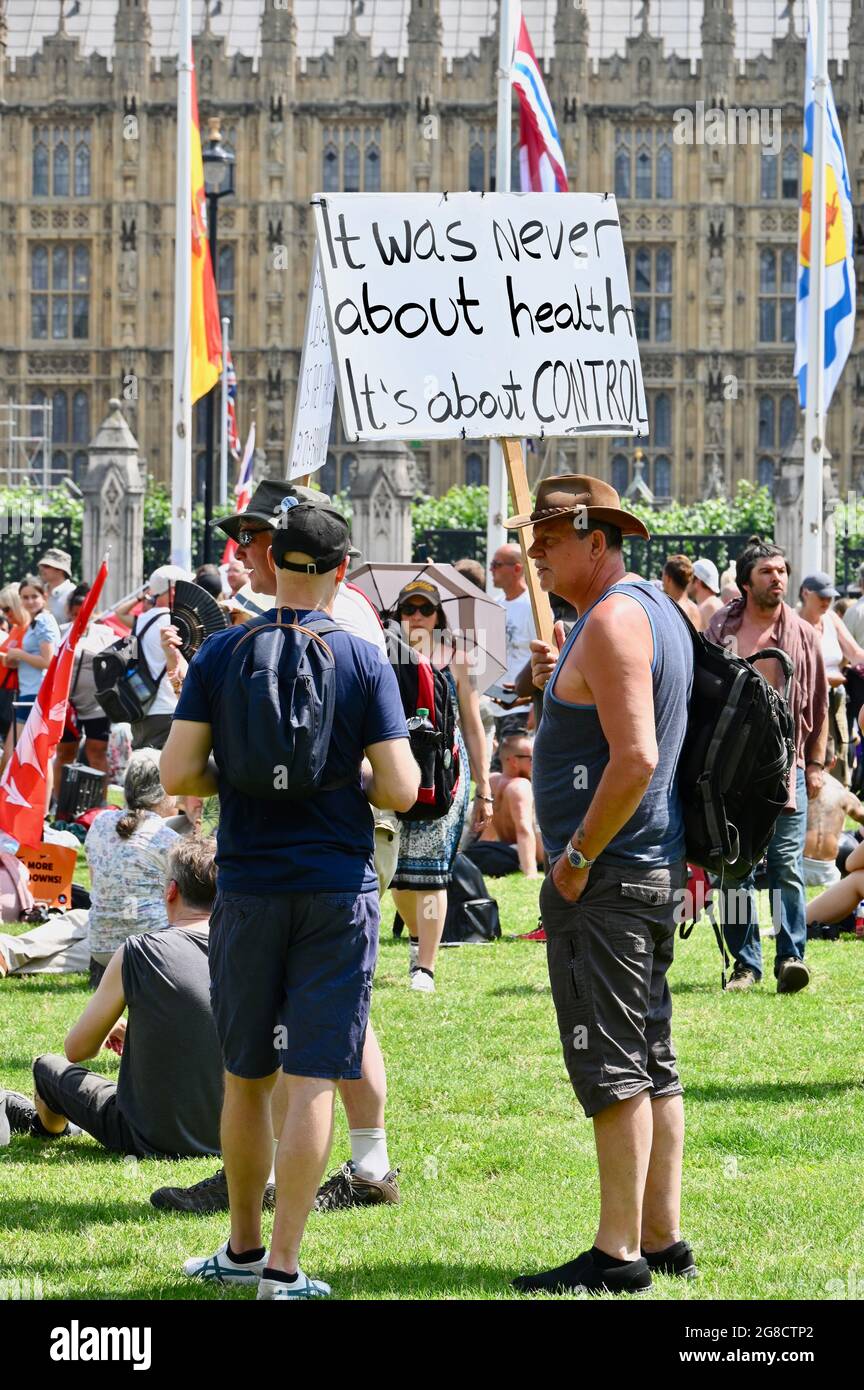Londra, Regno Unito. Protesta per il giorno della libertà, Piazza del Parlamento, Westminster. Credit: michael melia/Alamy Live News Foto Stock