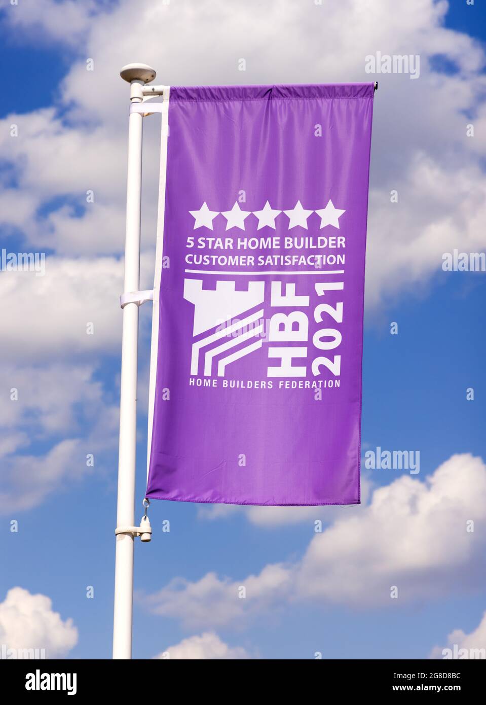 Home Builders Federation banner di bandiera pubblicitaria per un nuovo sviluppo di alloggi. REGNO UNITO Foto Stock