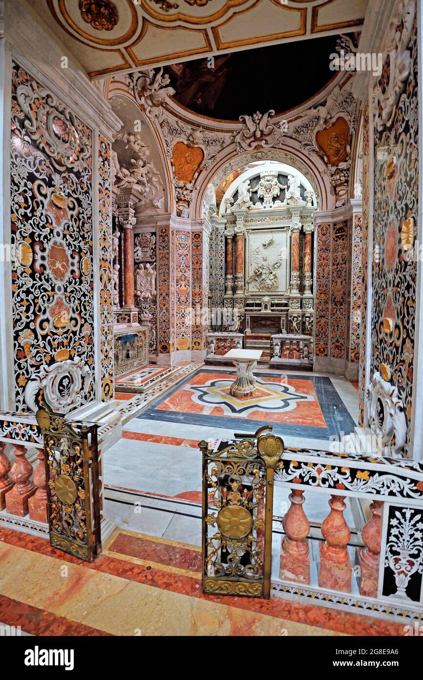 Cappella di San Luigi Gonzaga, Chiesa del Gesu a Casa Professa, Palermo, Italia Foto Stock