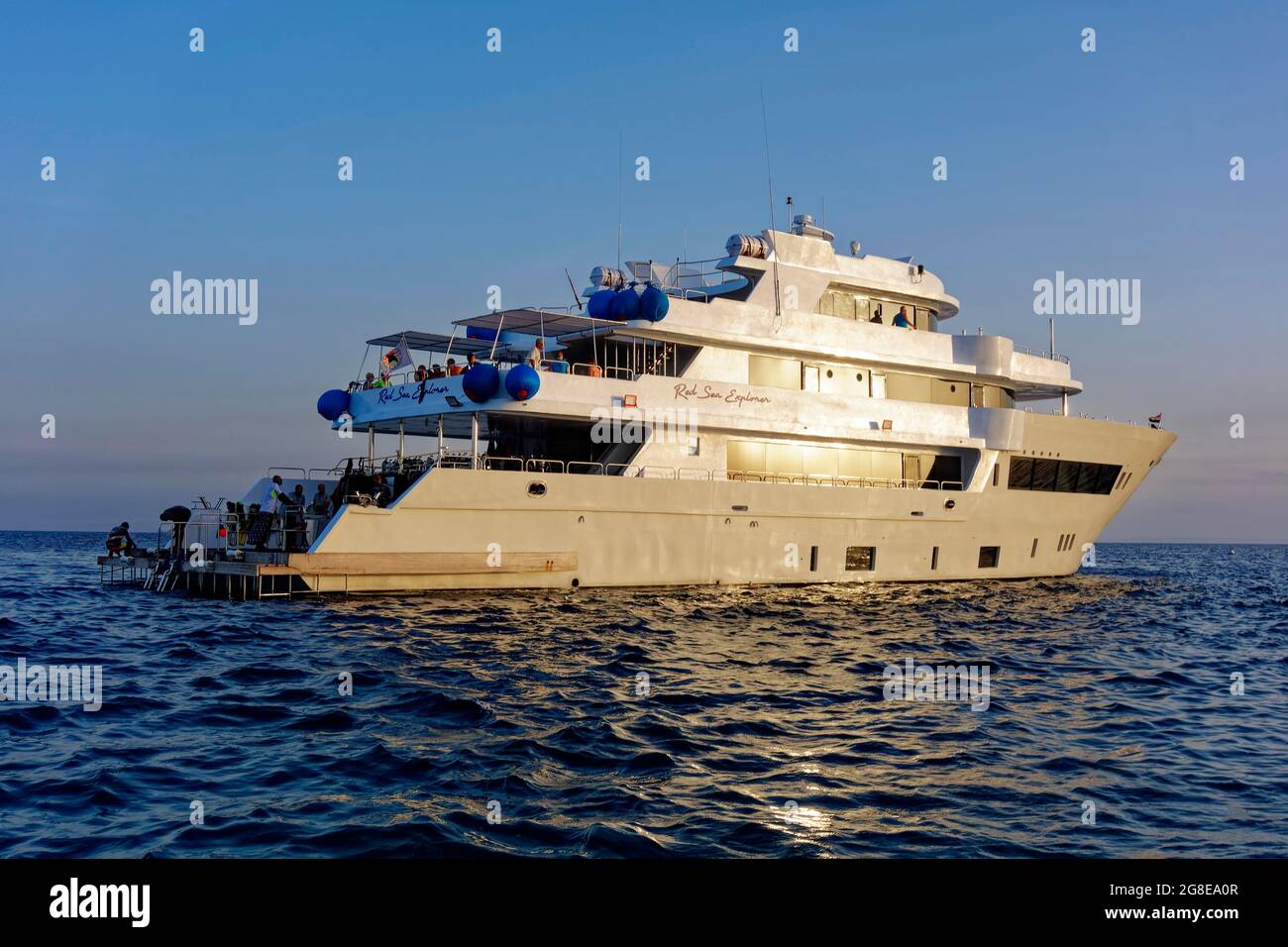 Vivi a bordo, esploratore del Mar Rosso, Mar Rosso, Egitto Foto Stock