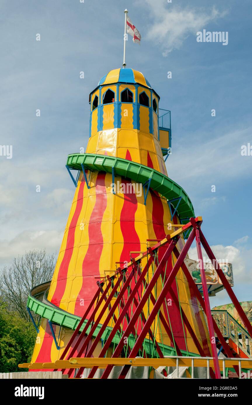 Un vecchio scheletro (o scivolo a spirale del faro) nel Black Country Living Museum, Dudley, West Midlands, Inghilterra Foto Stock