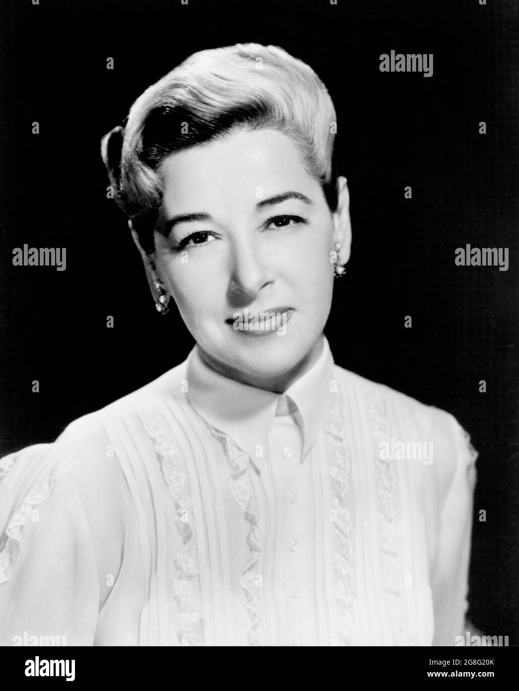 Designer di costumi Helen Rose, responsabile e spalle Ritratto pubblicitario, MGM, 1940'd Foto Stock