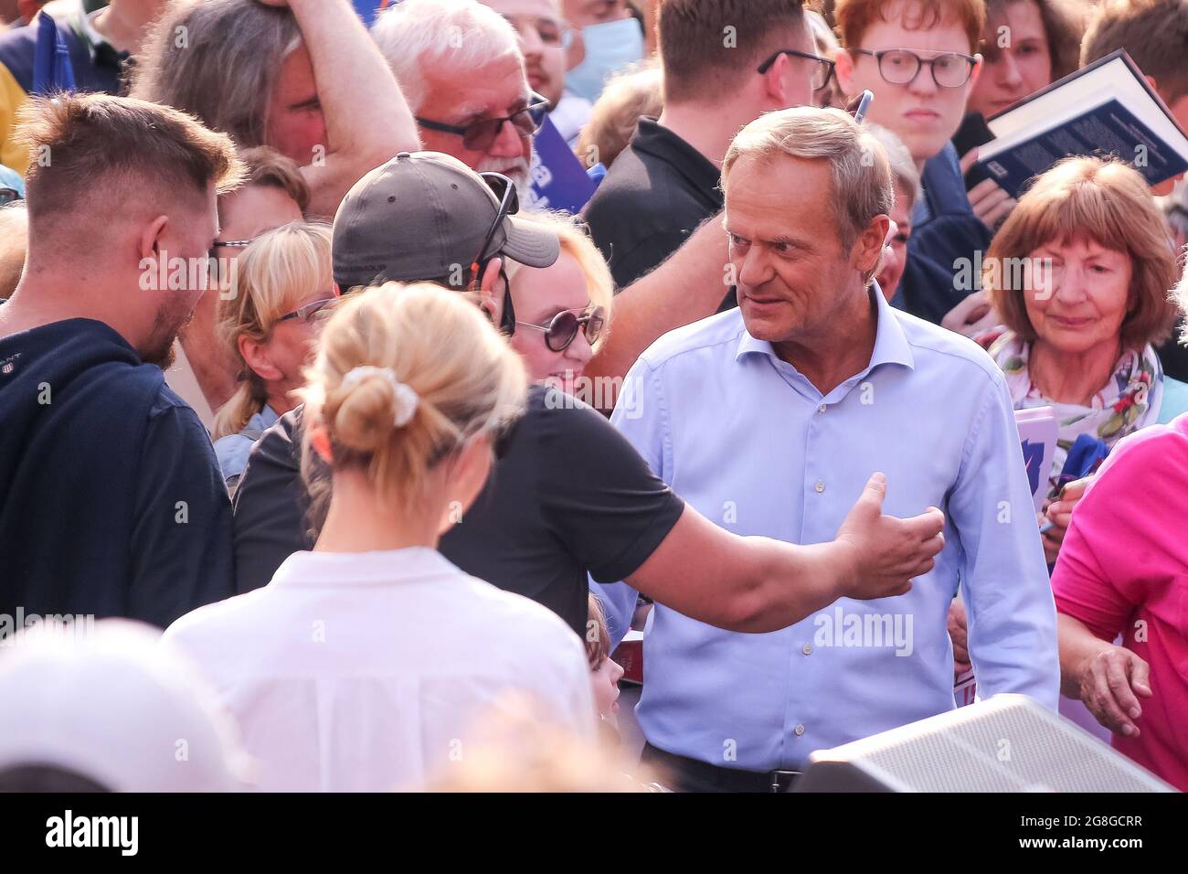 Danzica, Polonia. 19 luglio 2021. Il presidente del partito di Platforma Obywatelska Donald Tusk visto sulla città vecchia di Danzica.incontro di Donald Tusk con i sostenitori di Platforma Obywatelska. Credit: SOPA Images Limited/Alamy Live News Foto Stock