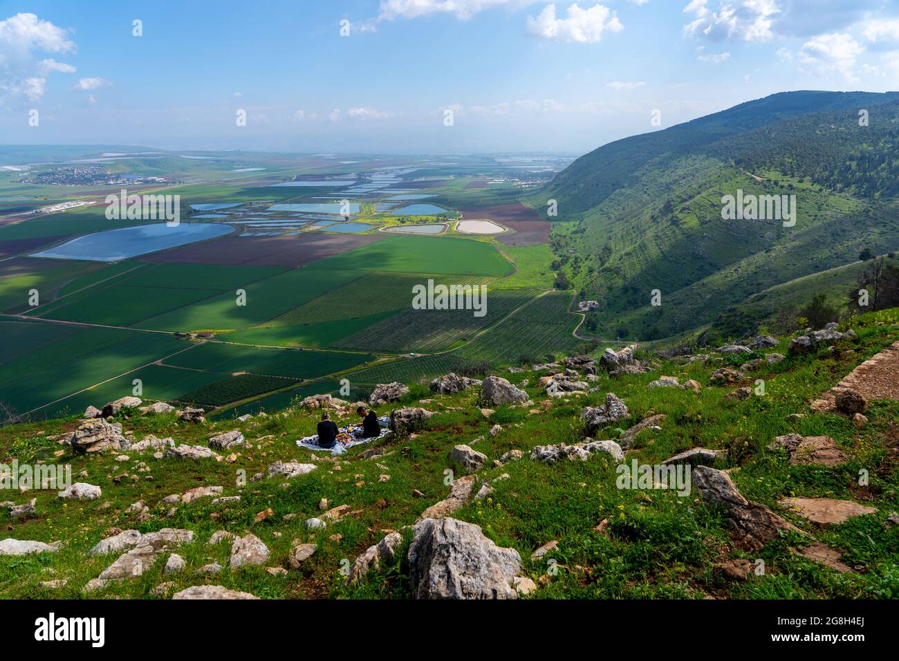 Paesaggio invernale dalla cima del Monte Gilboa alla Valle Jezreel Foto Stock