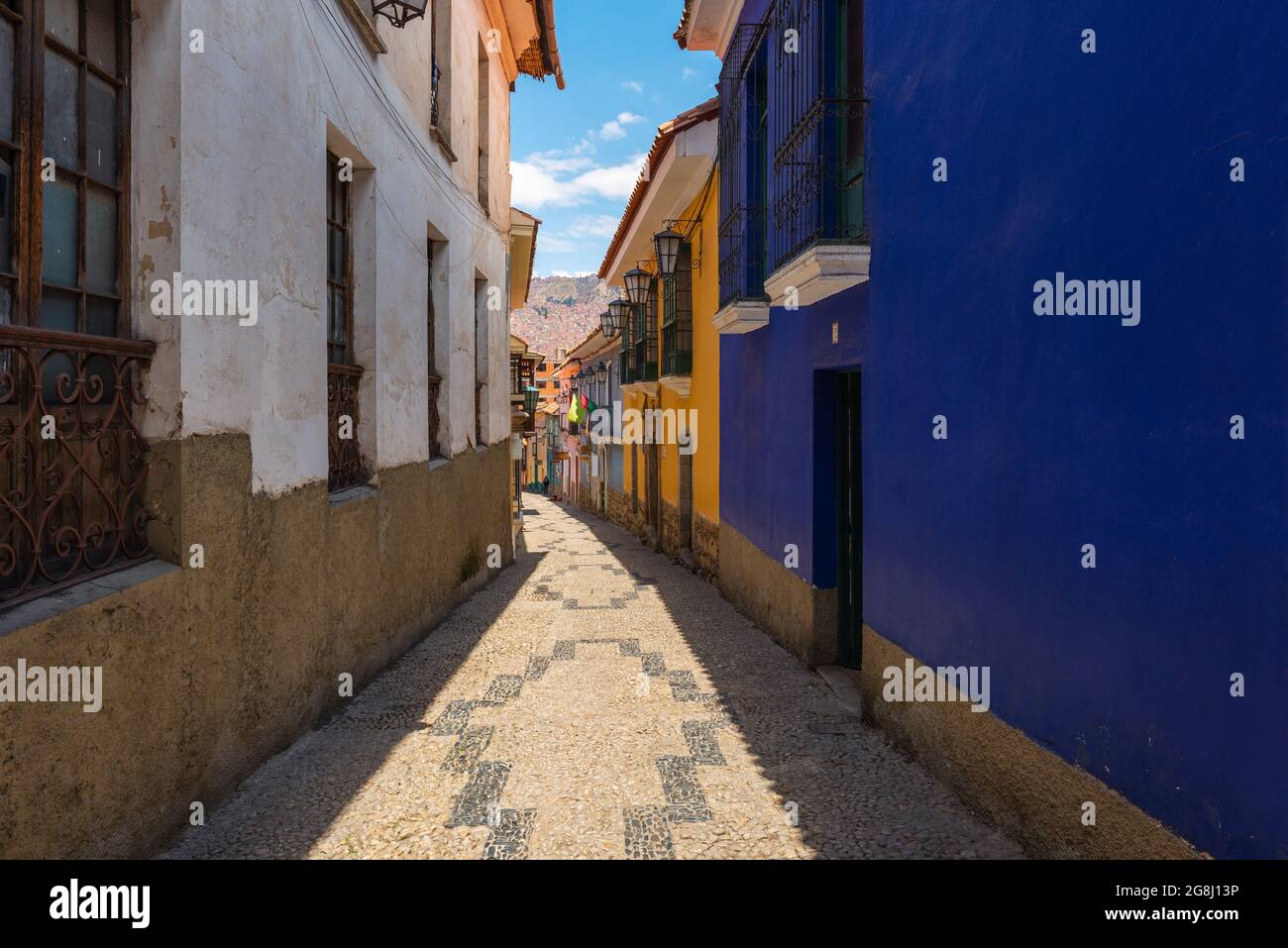 Architettura in stile coloniale in Jaen Street, la Paz, Bolivia. Foto Stock