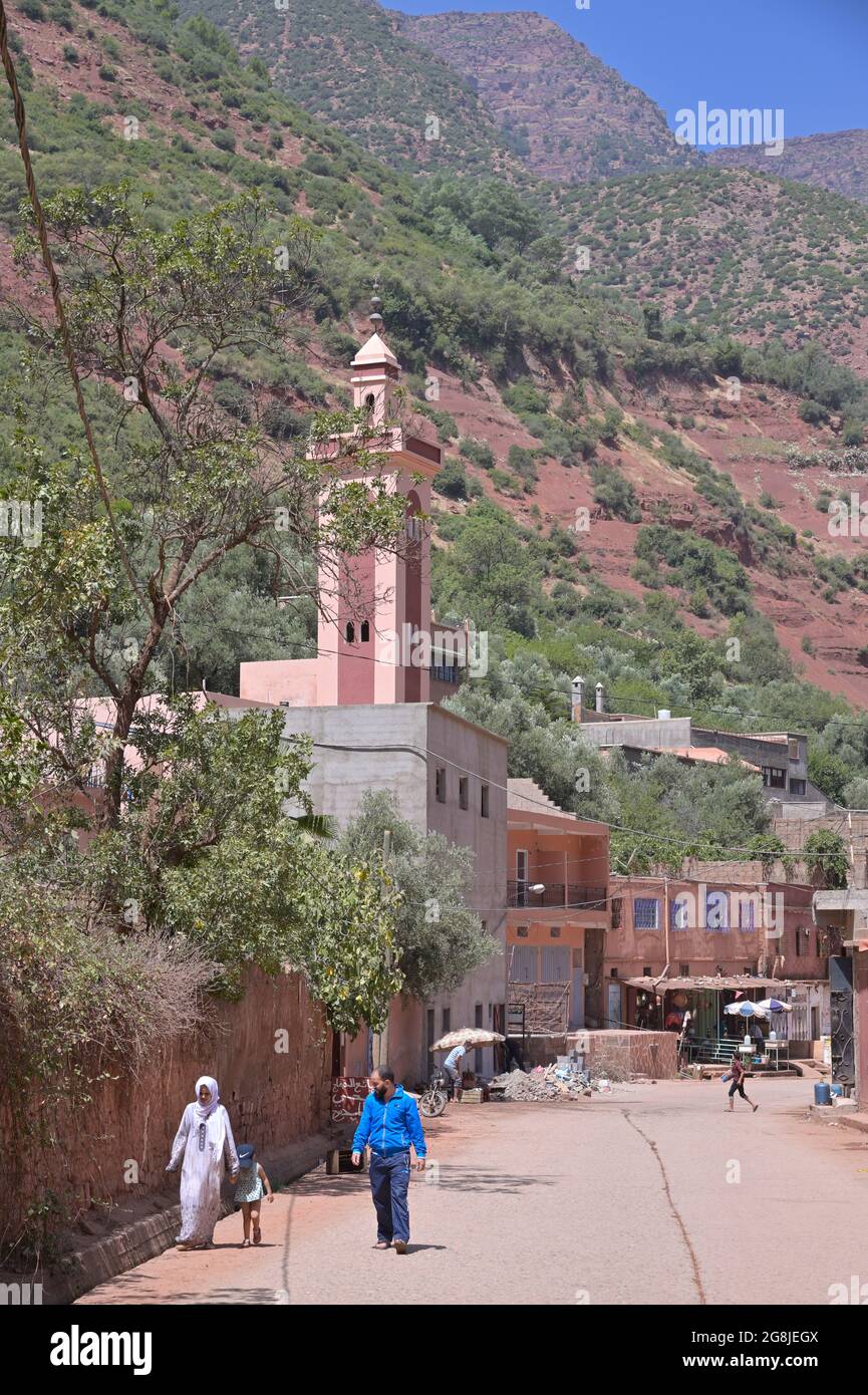 Berber villaggi nella bella valle di Ourika, Alto Atlante ma Foto Stock