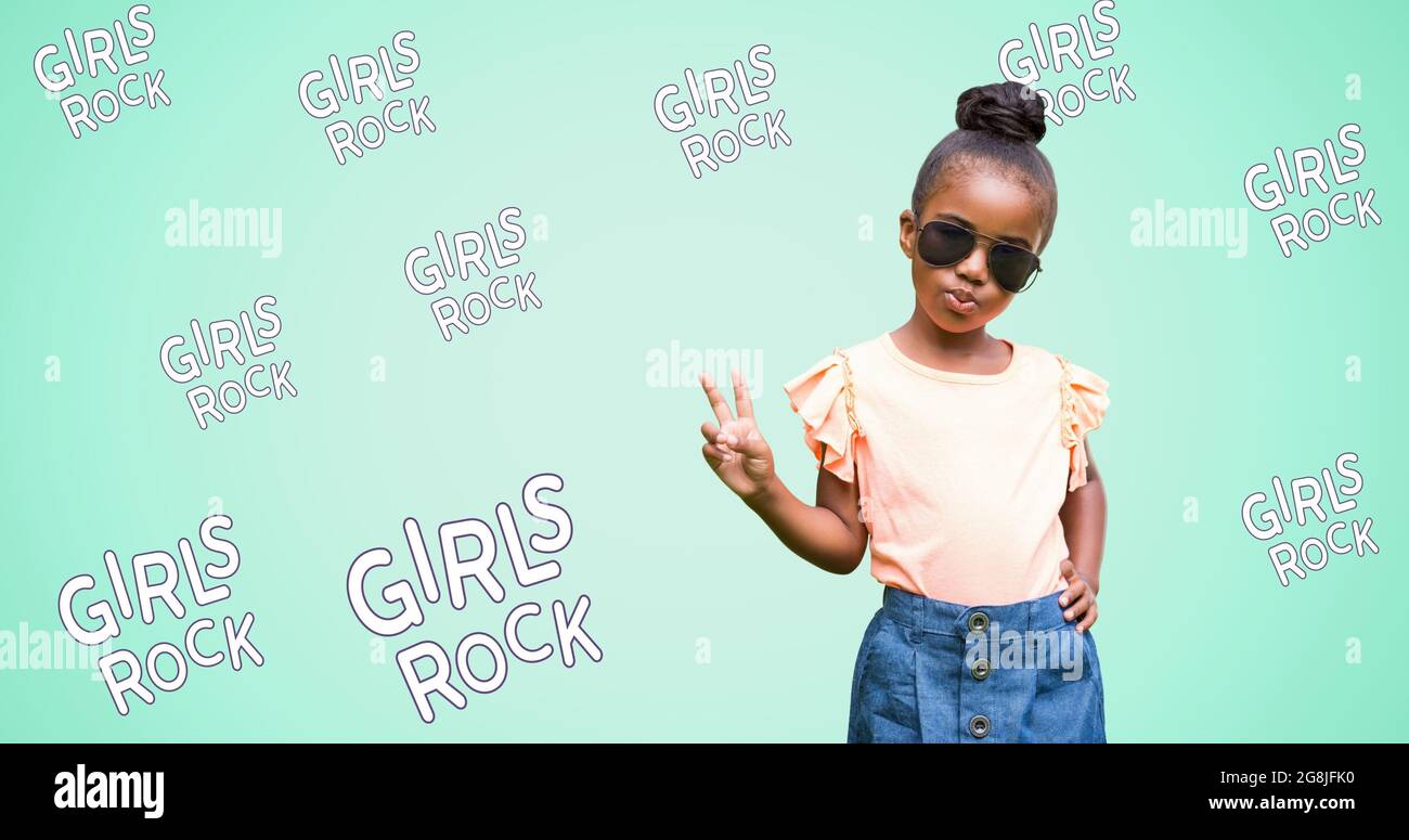 Composizione del testo di potere della ragazza sopra la ragazza con gli occhiali Foto Stock