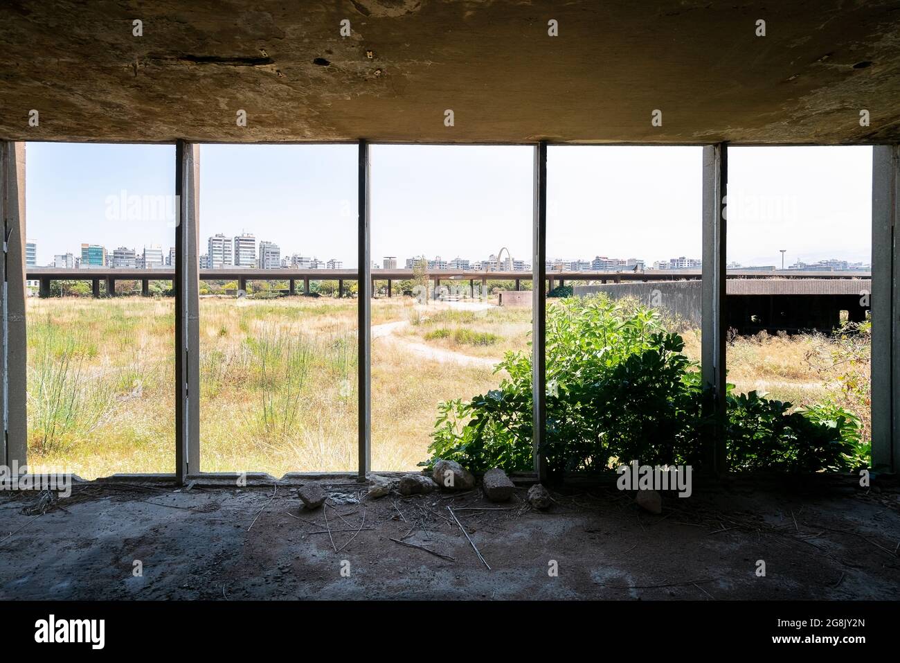 Abbandonato Rashid Karameh Fiera a Tripoli Libano progettato da Oscar Niemeyer Foto Stock