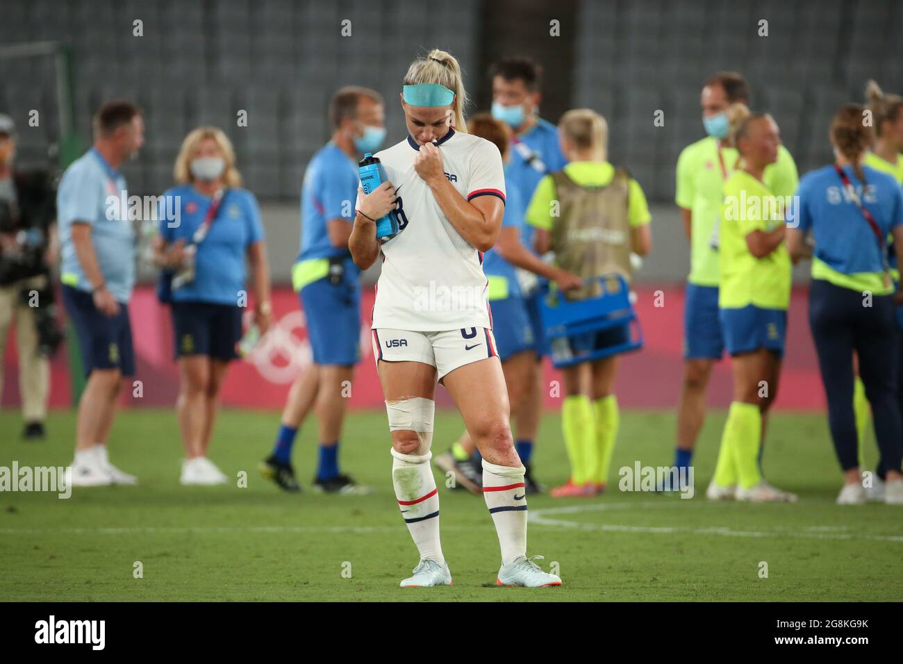 TOKYO - LUGLIO 21 : Julie ERTZ degli Stati Uniti si guarda deluso dopo aver perso 3-0 contro la Svezia durante la partita femminile del gruppo G di calcio tra Svezia e Stati Uniti. (Foto di Mickael Chavet/RX/UPtertainment/Sipa USA) Foto Stock