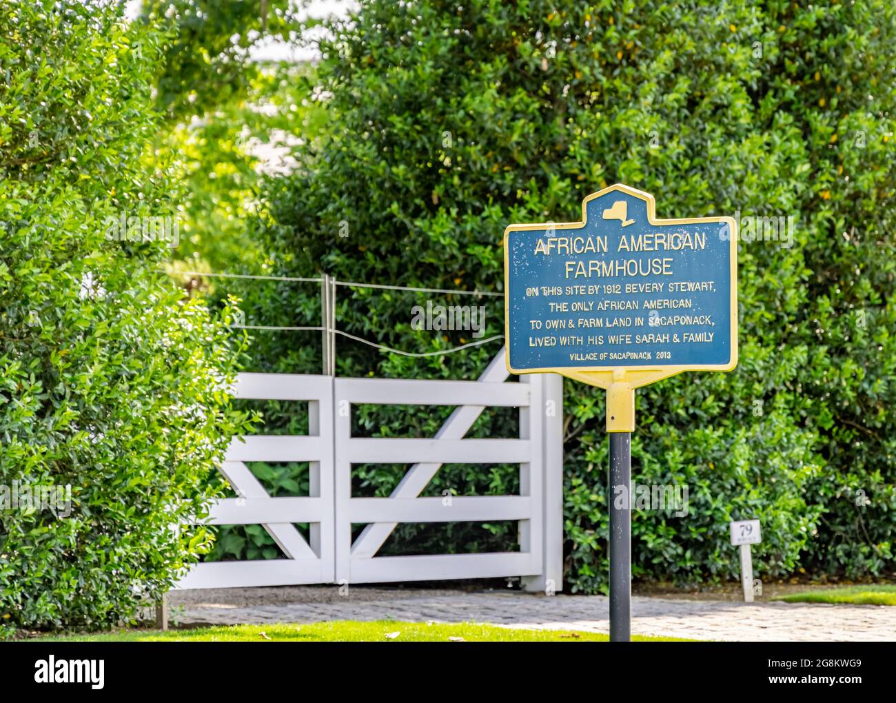 Il cartello dello Stato di NY indica la posizione di una fattoria afroamericana a Sagaponack, NY Foto Stock