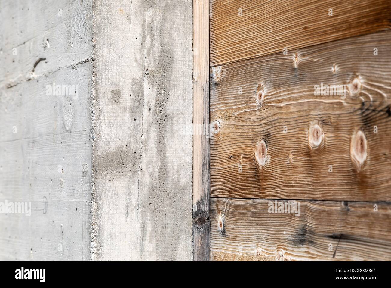struttura di calcestruzzo e legno Foto Stock