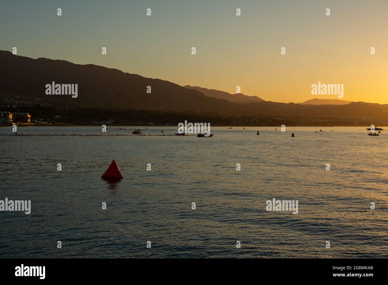 PUERTO BANUS, SPAGNA - Concorso triathlon ironman 28 APRILE 2018 Foto Stock