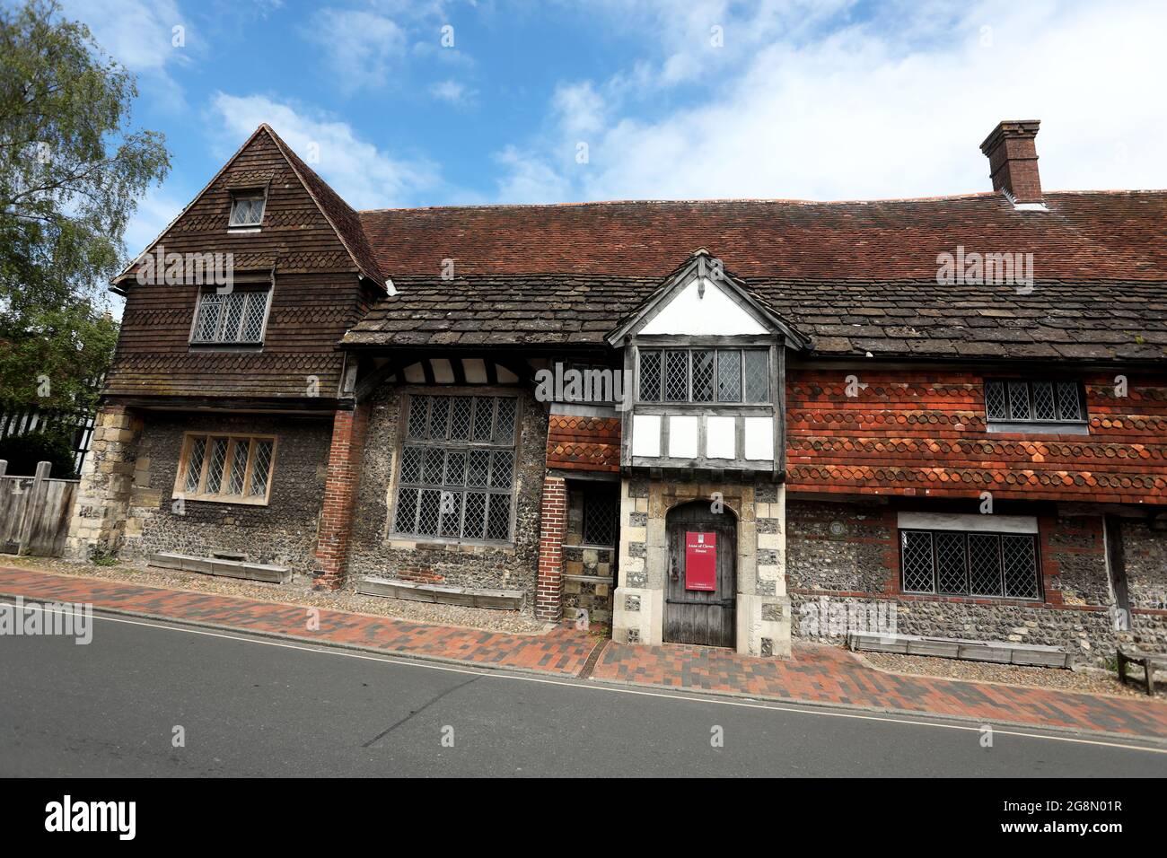 Vedute generali della bella Anna di Cleves House a Lewes, East Sussex, Regno Unito. Foto Stock