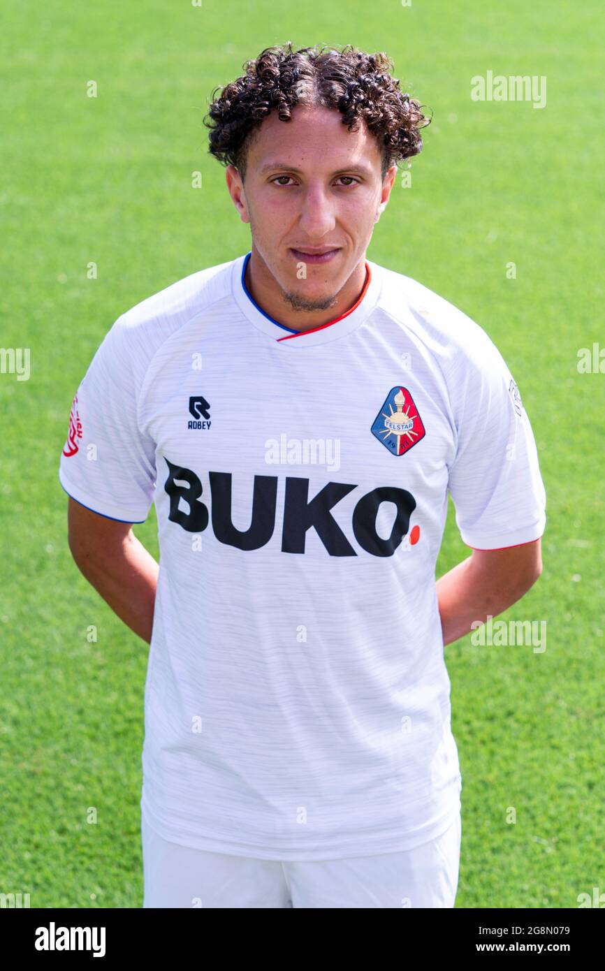 Velzen Zuid, Paesi Bassi. 21 luglio 2021. VELZEN-ZUID, PAESI BASSI - LUGLIO 21: Yassine Zakir di Telstar durante la presentazione della squadra di sc Telstar al Rabobank IJmond Stadion il 21 Luglio 2021 a Velzen-Zuid, Paesi Bassi (Foto di Wim Wobbes/Orange Pictures) Credit: Orange Pics BV/Alamy Live News Foto Stock