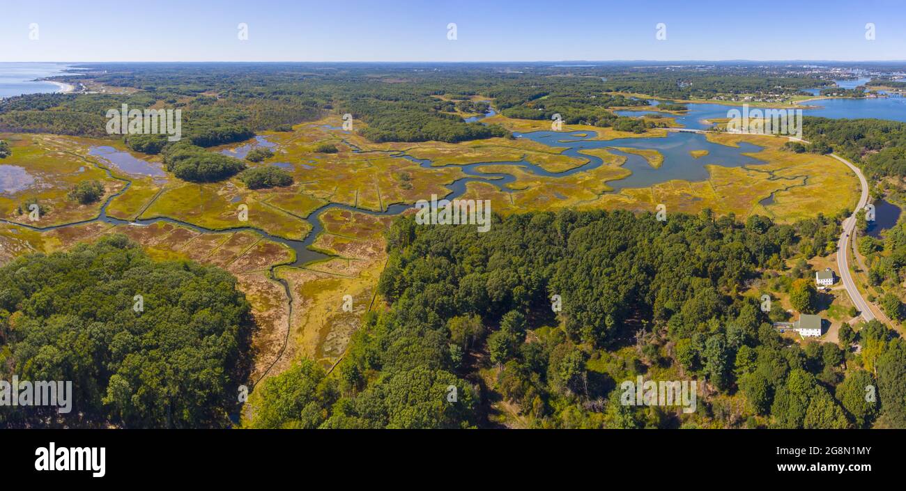 Il fiume Piscataqua e la costa vista aerea panorama in estate nel Odiorne Point state Park nella città di Rye, New Hampshire NH, Stati Uniti. Foto Stock