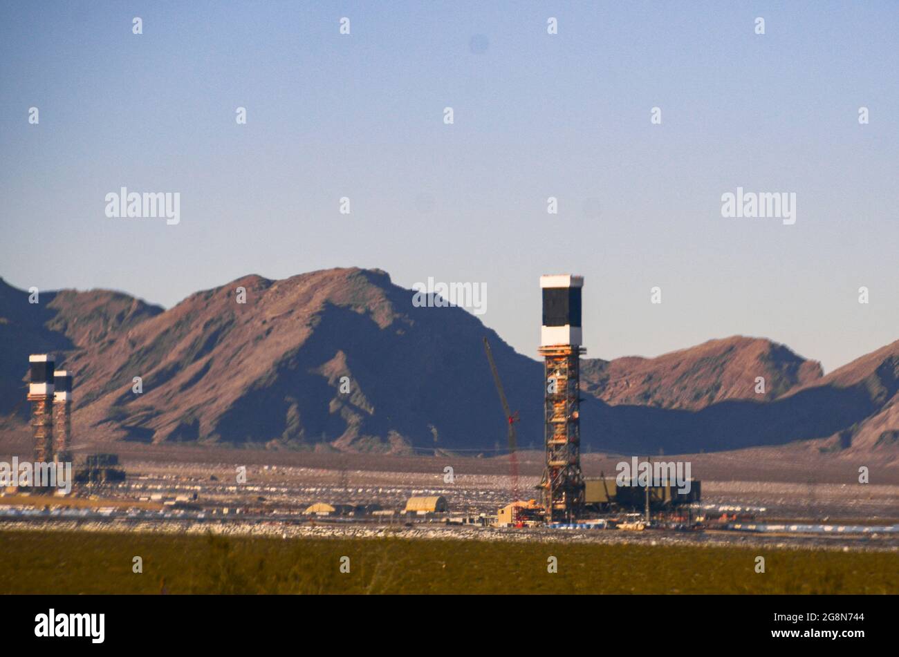 Centrale solare Ivanpah vicino a Las Vegas Foto Stock