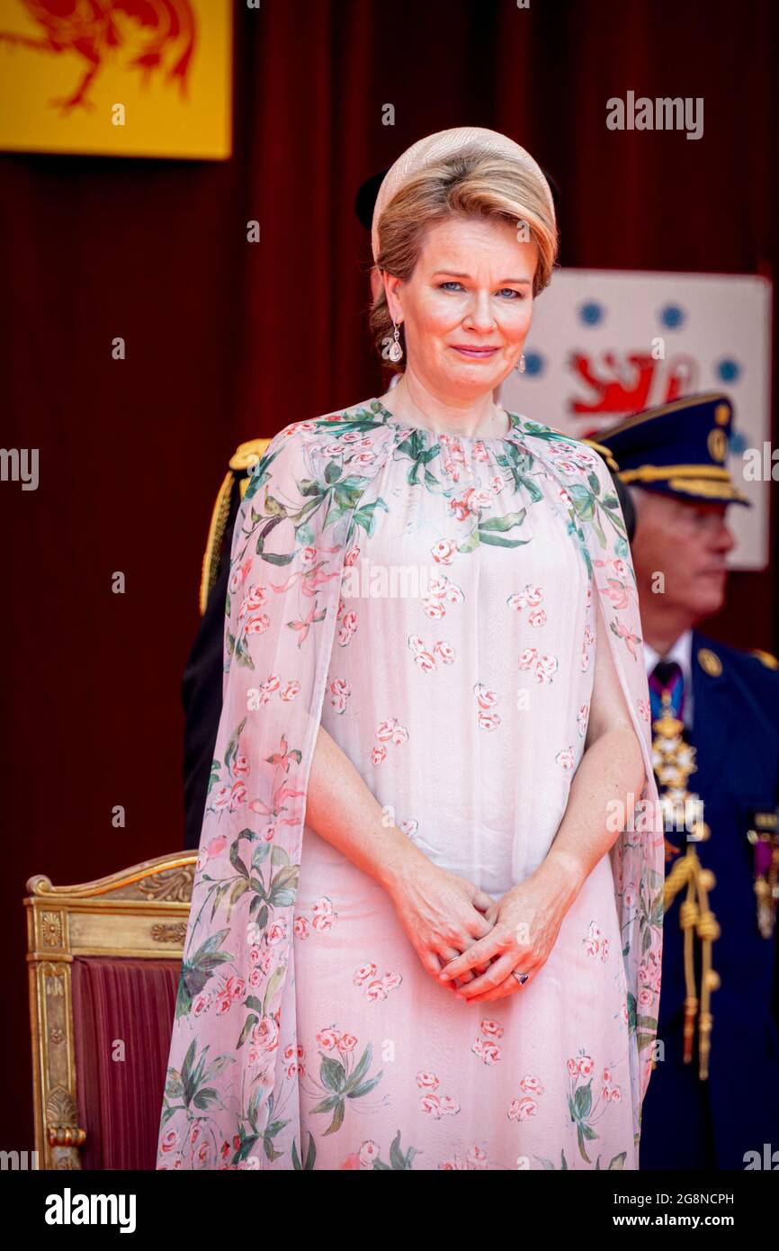 La regina Mathilde del Belgio partecipa alla parata militare durante la Giornata Nazionale il 21 luglio 2021 a Bruxelles, Belgio.robin utrecht Foto di Robin Utrecht/ABACAPRESS.COM Foto Stock