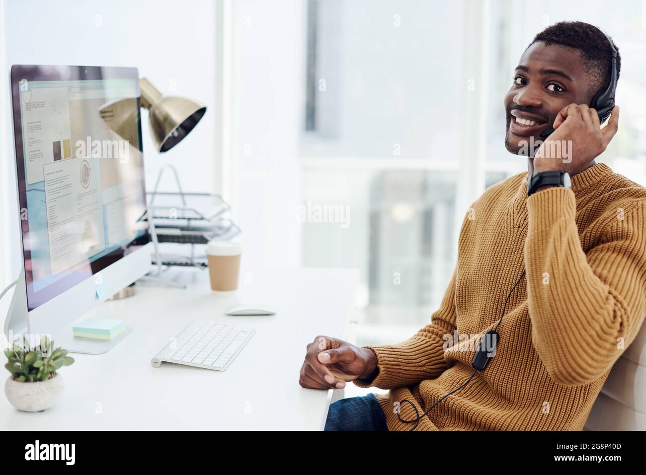 Qui per aiutarti a trovare le migliori soluzioni IT per te Foto Stock