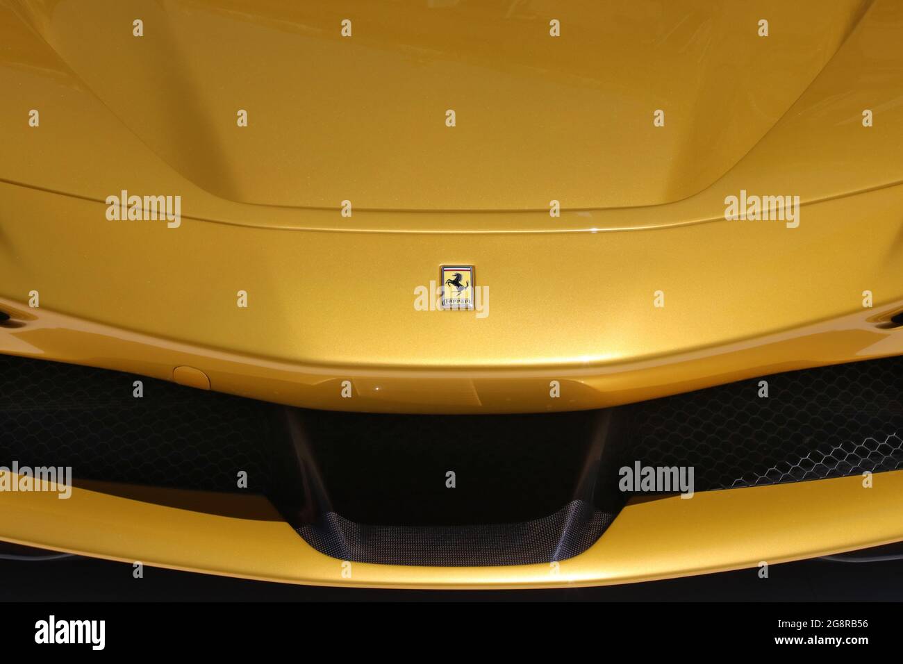 MODENA, ITALIA, 1 luglio 2021 - Motor Valley Fest, Ferrari SF90 Spider Detail Foto Stock