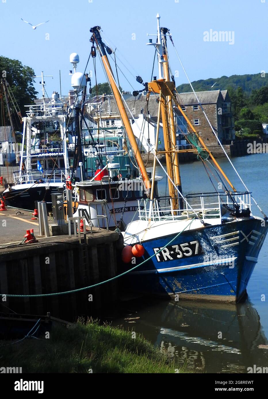 La barca da pesca irlandese SUSAN BIRD FR357 ormeggiata nel suo porto di Kirkcudbright nel luglio 2021 Foto Stock