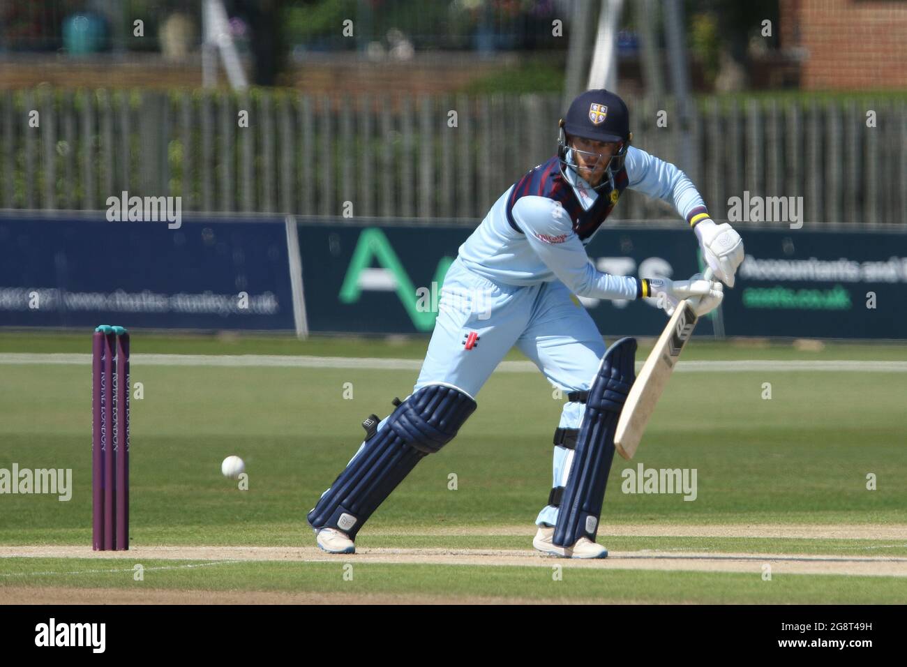 BECKENHAM, REGNO UNITO. 22 LUGLIO Graham Clark di Durham pipistrelli durante la partita della Royal London One Day Cup tra Kent e Durham al County Ground di Beckenham giovedì 22 luglio 2021. (Credit: Will Matthews | MI News ) Credit: MI News & Sport /Alamy Live News Foto Stock