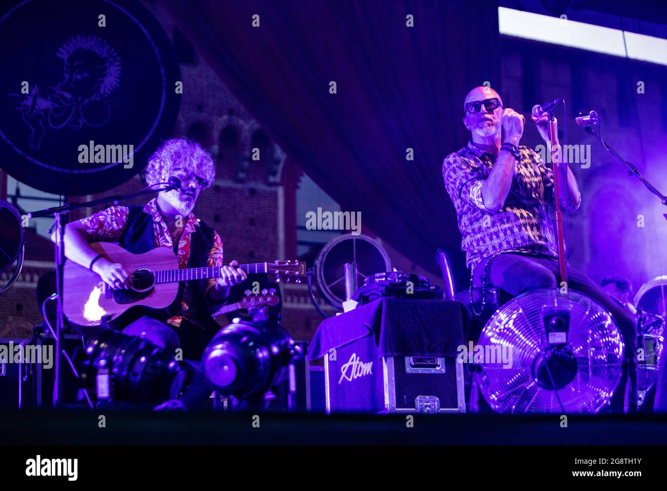 Milano Italia. 22 luglio 2021. La band italiana NEGRITA si esibisce dal vivo sul palco del Castello Sforzesco durante la "Estate Sforzesca" Foto Stock