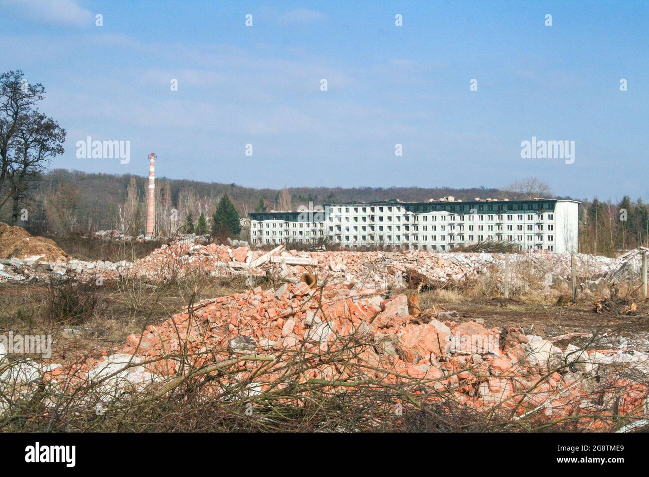 Immagine della distruzione di edifici abitati sovietici a Milovice Bozi Dar nella repubblica Ceca. Milovice Bozi Dar era una base militare sovietica abbandonata Foto Stock