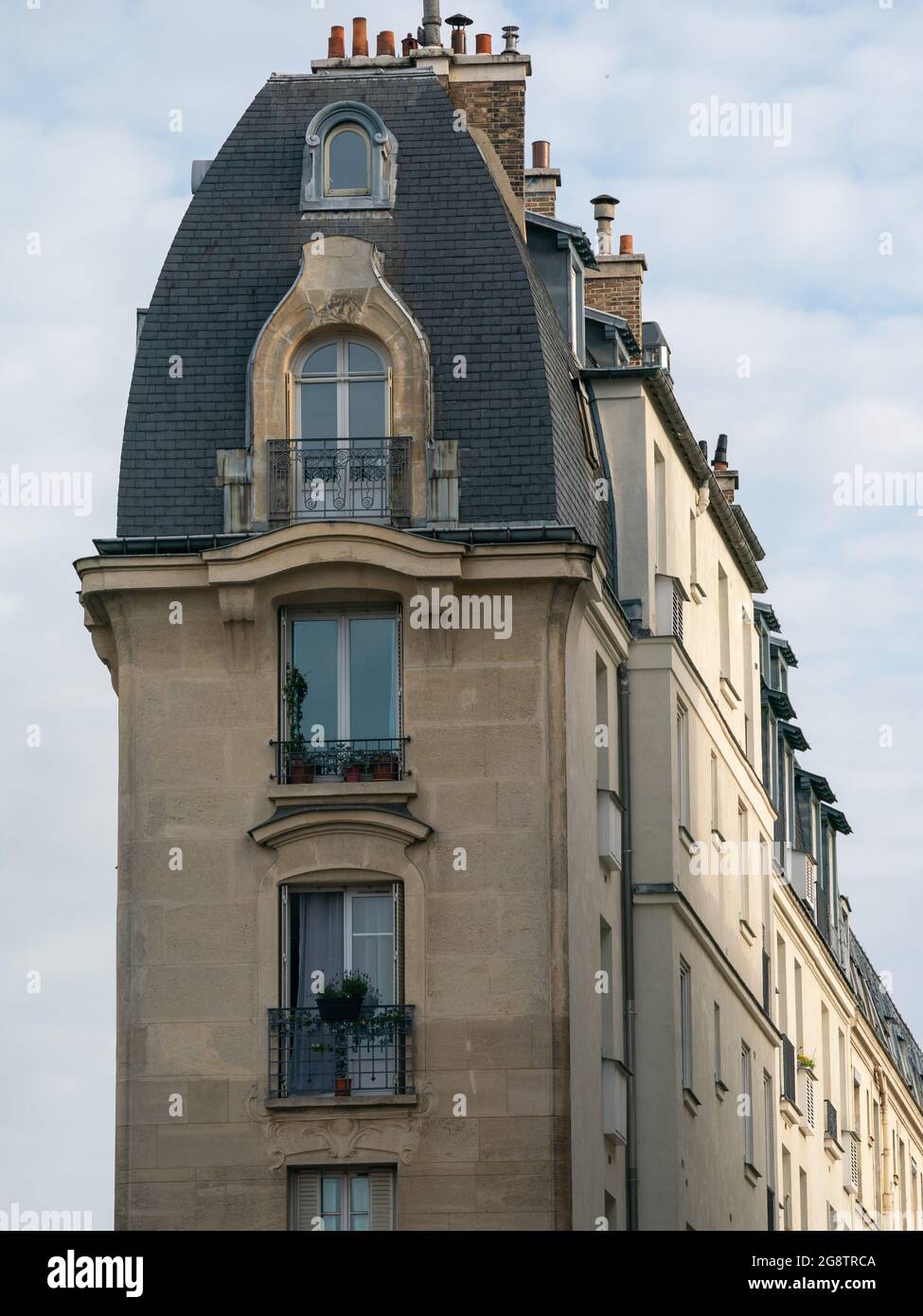 Strade ed edifici a Parigi Foto Stock