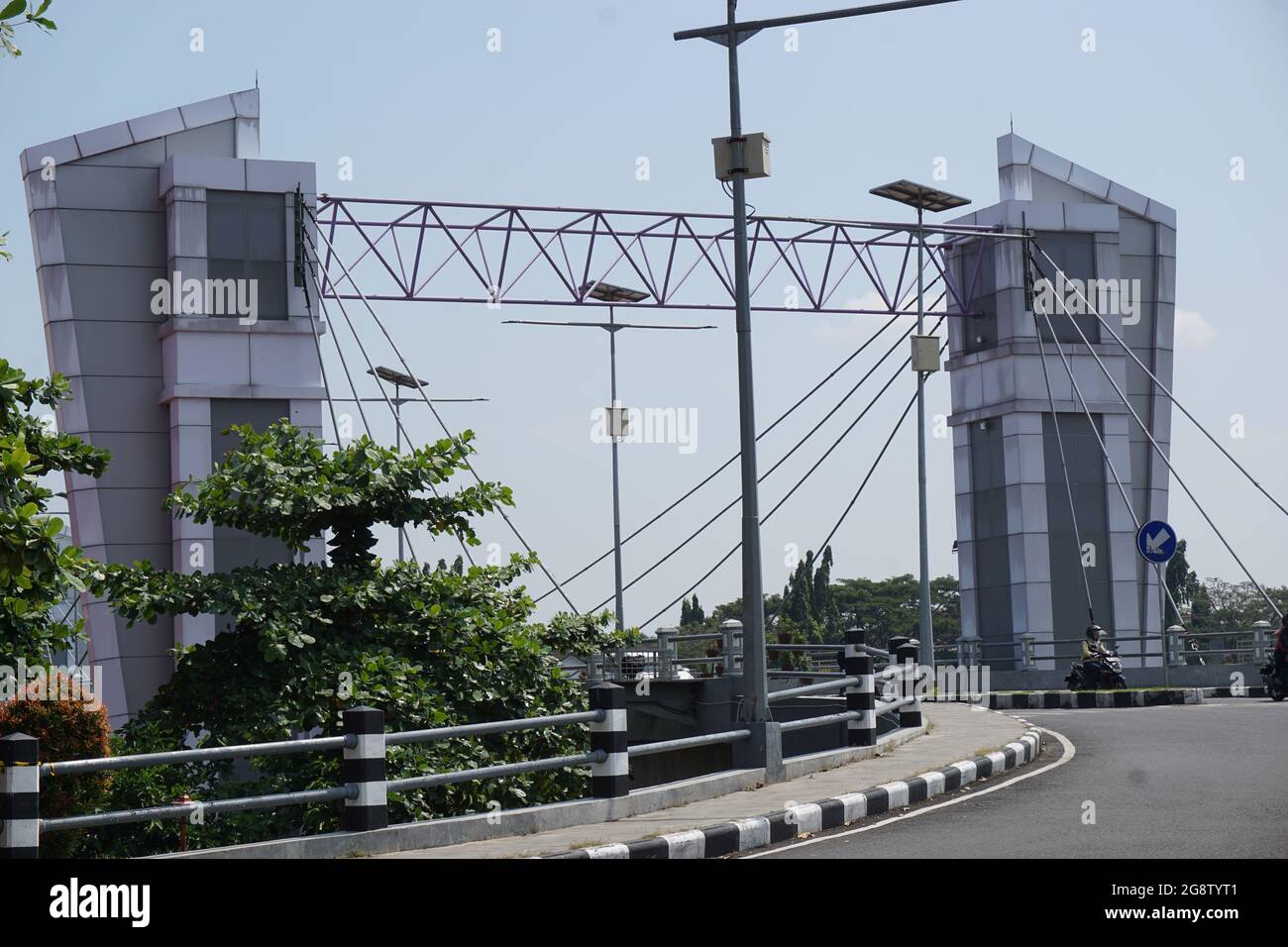 L'architettura del ponte di Brawijaya (Jembatan Brawijaya) a Kediri Foto Stock