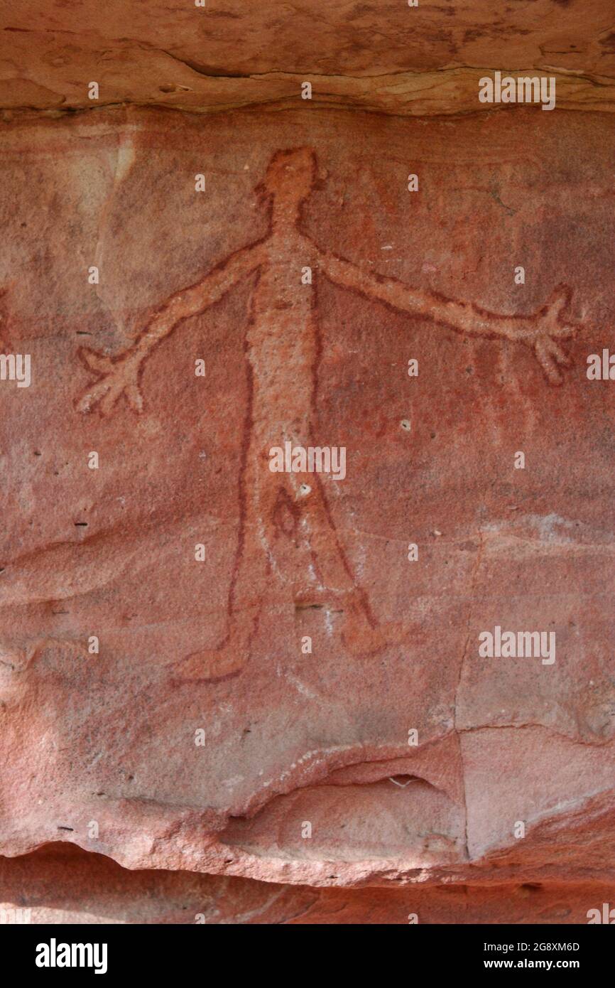 Antico stile aborigeno di roccia quinkan australiano a Laura North Queensland Australia, arte rupestre indigena Foto Stock