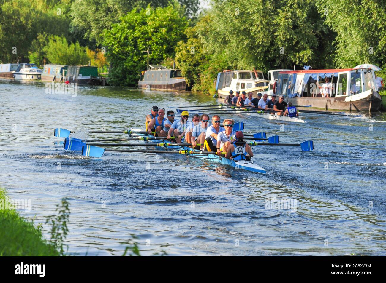 cambridge, UK, England, 22-07-2021, Cambridge Town Blumps si svolge due volte l'anno con la partecipazione di molti equipaggi a questo tradizionale evento di canottaggio. Foto Stock