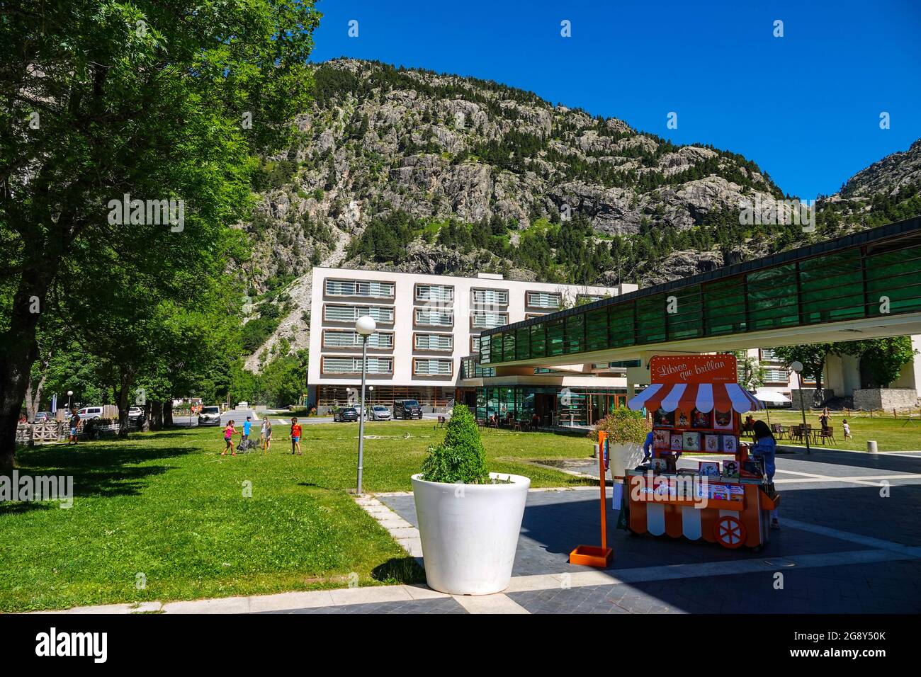 Hotel moderno a Panticosa, Huesca, Spagna, Pirenei spagnoli, Pirenei Foto Stock