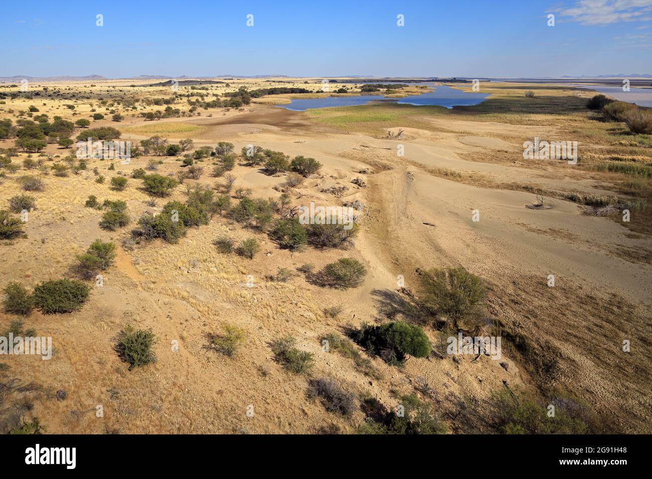 Vista del fiume Caledon durante la stagione secca, Sud Africa Foto Stock