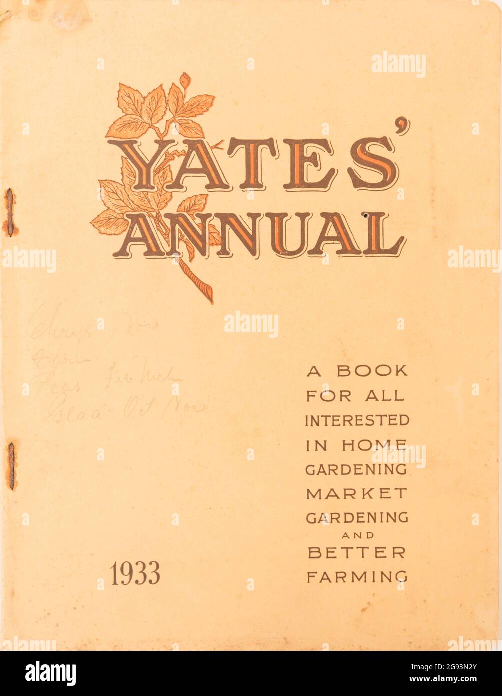 Arthur Yates ha scritto la sua prima guida di giardino in 1895 per assistere i giardinieri in Australia e Nuova Zelanda e promuovere i suoi semi e più successivamente altri prodotti. Yates continua oggi a pubblicare la Yates Garden Guide 125 più anni dopo. Questa è una copia della rivista annuale 1933 Yates Foto Stock