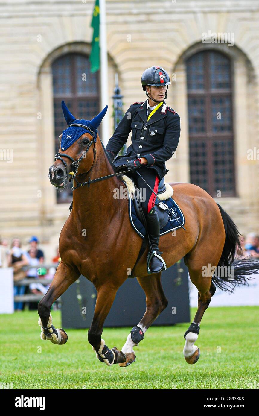 Filippo Marco Bologni di Italia a cavallo di Quilazio durante il Rolex  Grand Prix Tavola A contro l'orologio 1m60 con salto in off, dei Masters  Chantilly 2021, evento equestre FEI, salto CSI5