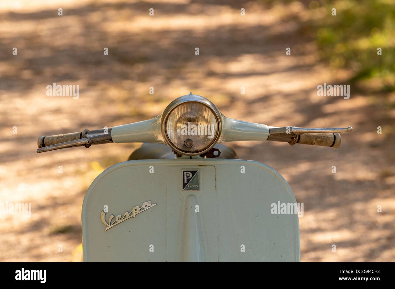 terni ,italia LUGLIO 02 2021 :vespa 50 speciale vintage piaggio Foto Stock