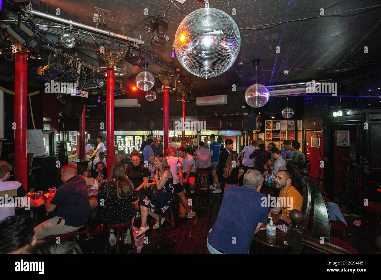 Il Royal Vauxhall Tavern gay Club riapre a Londra, Regno Unito. Foto Stock