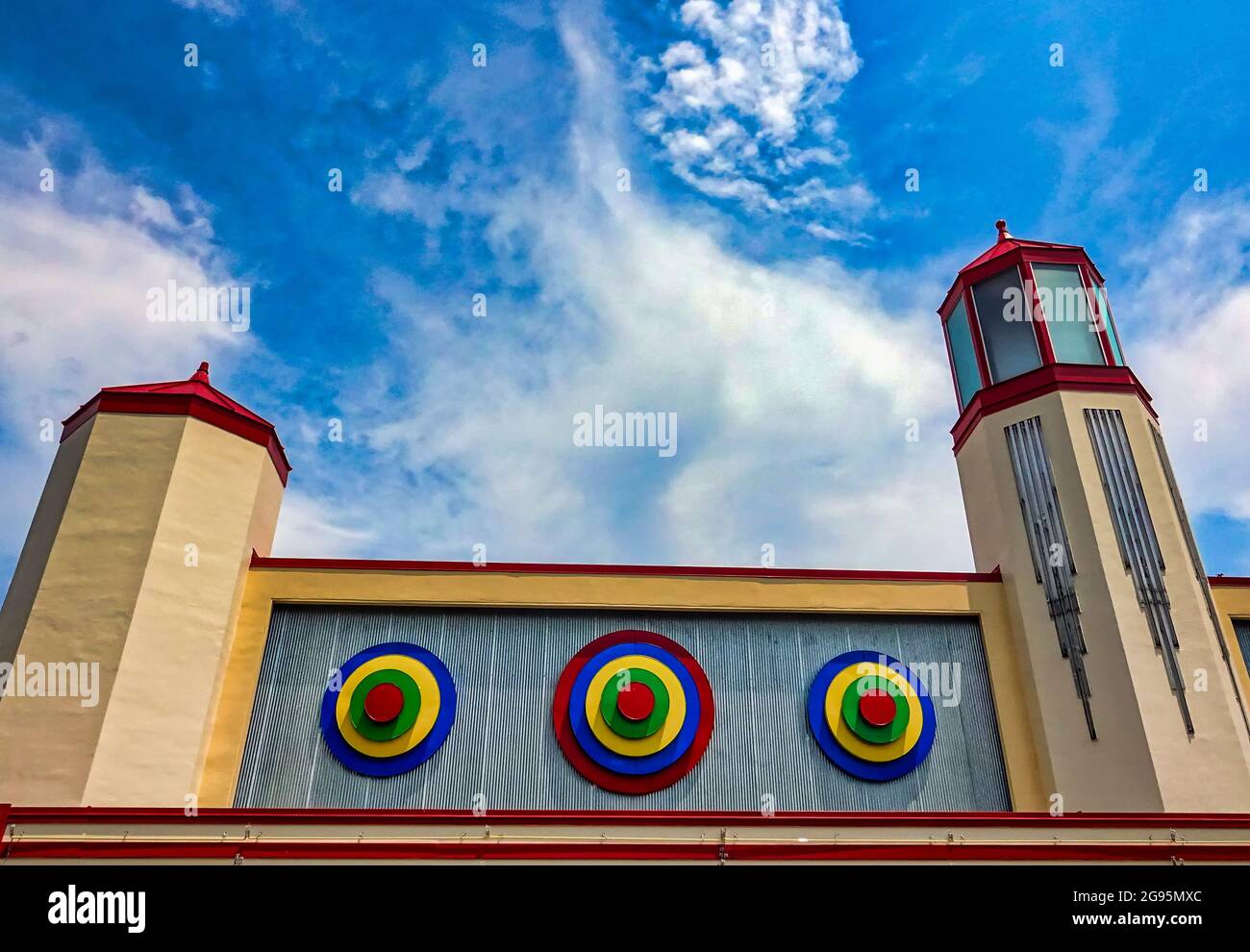 Esempio di architettura in stile moderno Streamline a Glen Echo Park, Maryland Foto Stock