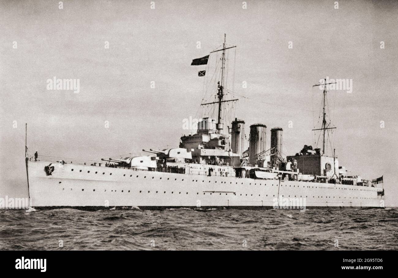 HMS Suffolk, un incrociatore pesante di classe County. Dalle navi da guerra britanniche, pubblicato nel 1940 Foto Stock