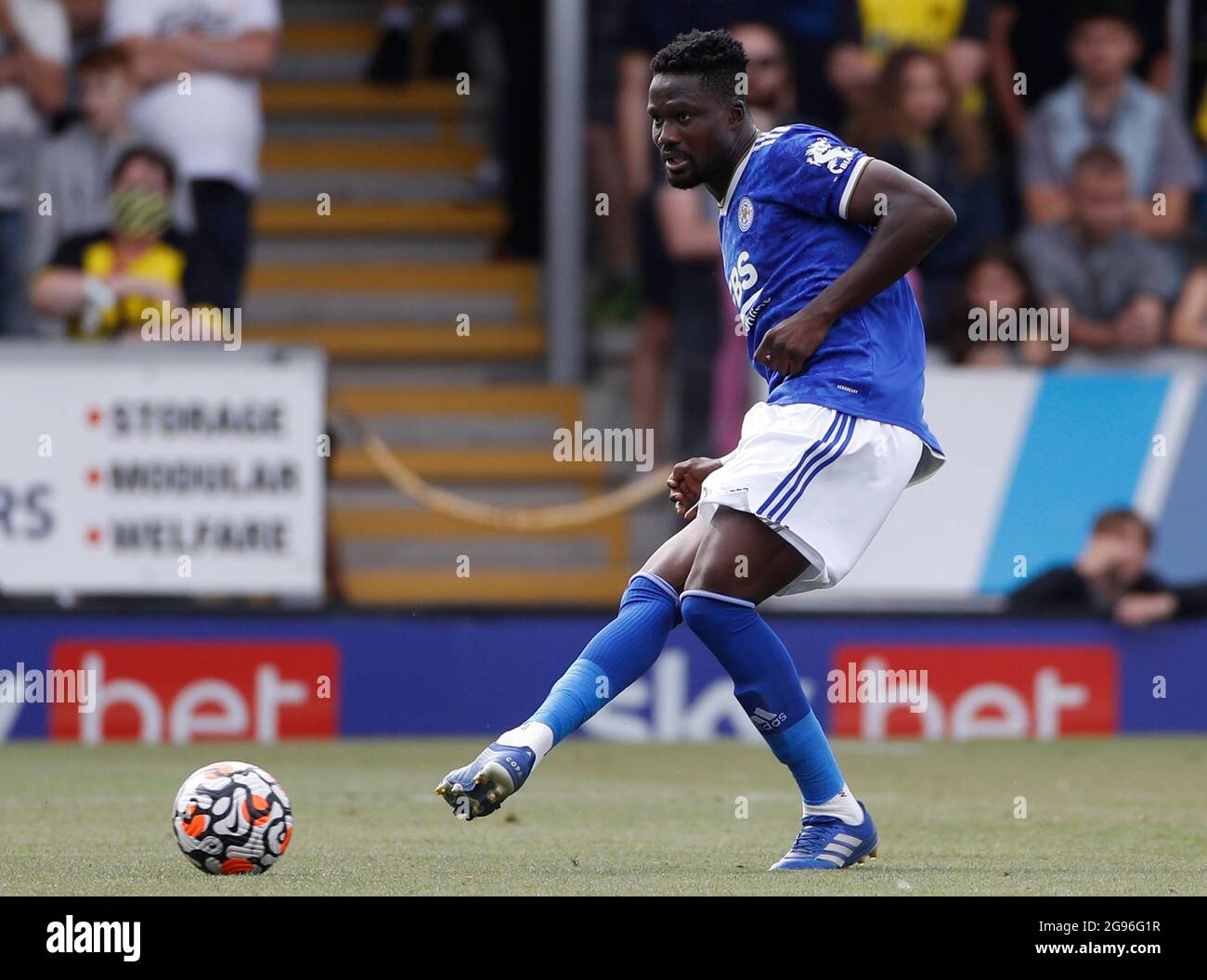 Burton Upon Trent, Inghilterra, 24 luglio 2021. Daniel Amartey di Leicester City la partita pre-stagione allo Stadio Pirelli, Burton upon Trent. L'immagine di credito dovrebbe essere: Darren Staples / Sportimage Foto Stock