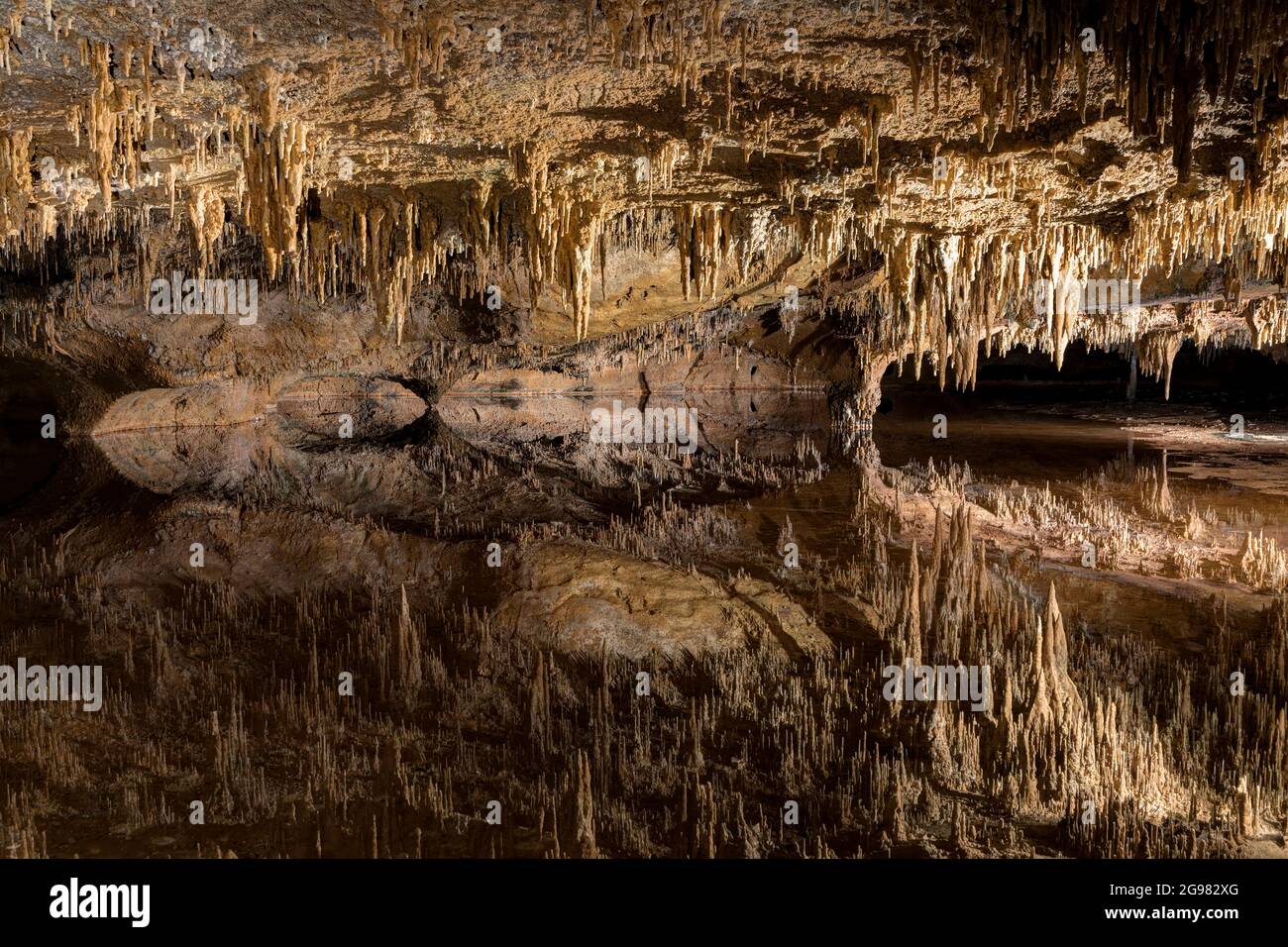 Dream Lake, Luray Caverns, Virginia, Stati Uniti Foto Stock