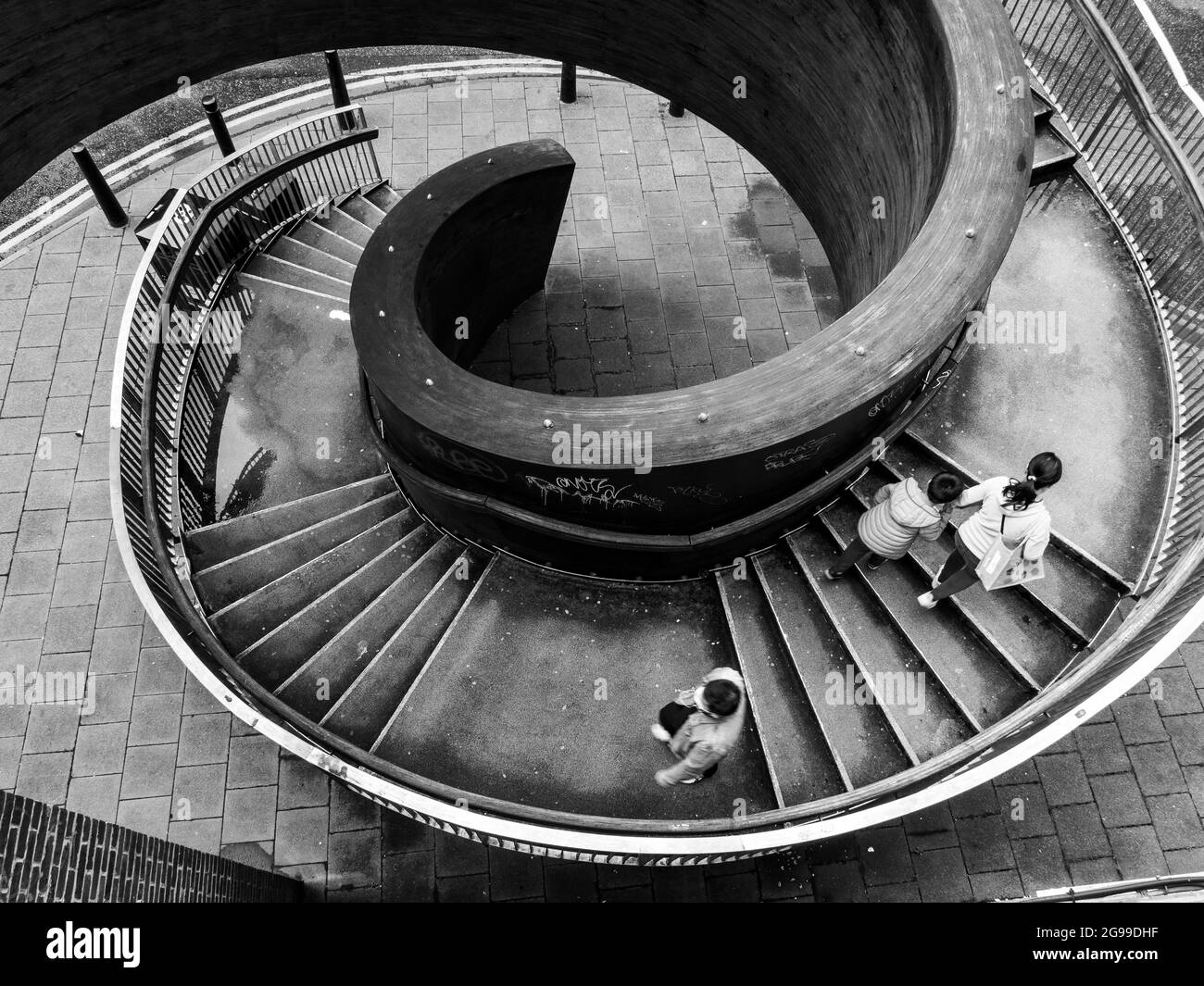 Concrete Spiral Saircase, Oxford Street, Newcastle upon Tyne, Tyneside, Foto Stock