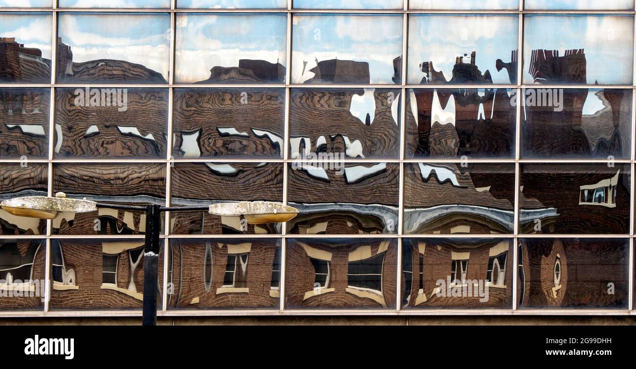 Urban Refllections, Newcastle upon Tyne, Tyneside, Foto Stock