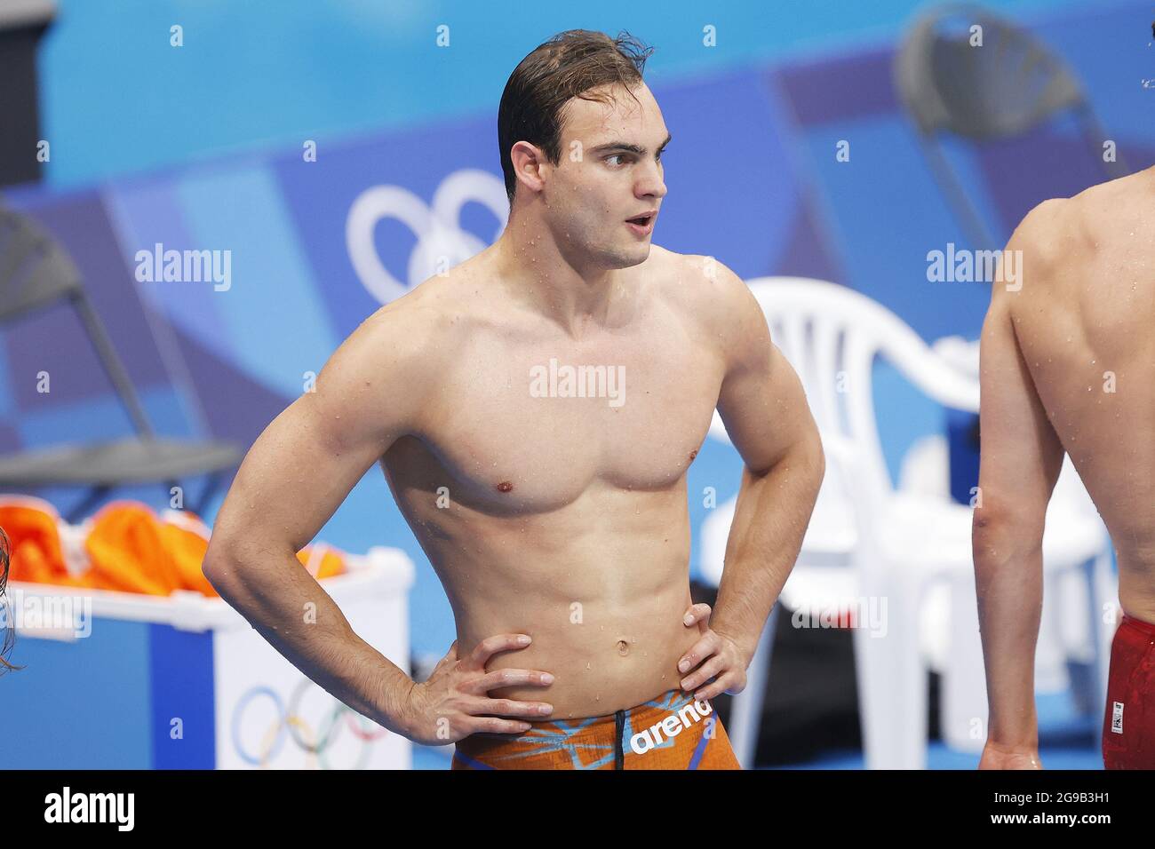 Tokyo, Giappone. 25 luglio 2021. TOKYO, 25-07-2021, Centro Acquatico di Tokyo, Giochi Olimpici, Nuoto Heats. Nuoto 25 luglio sessione serale. Relè Freestyle 4 x 100m - Heat 2 - uomo. Nyls Kostanje (Photo by Pro Shots/Sipa USA) *** World Rights except Austria and the Netherlands *** Credit: Sipa US/Alamy Live News Foto Stock